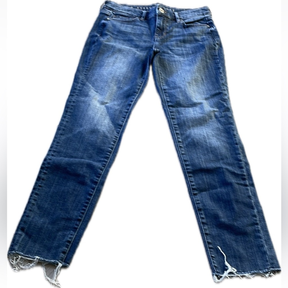 WHBM The Everyday Soft Mid-rise  girlfriend Jean.